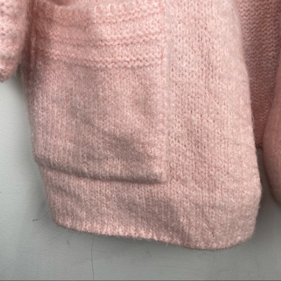 O.Z.O.C Baby Pink Heavy Knit Cardigan Sweater - Picture 2 of 7